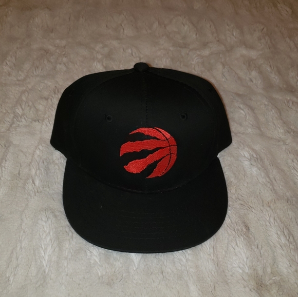 Raptors New Logo Adjustable Snapback Hat - Picture 1 of 2